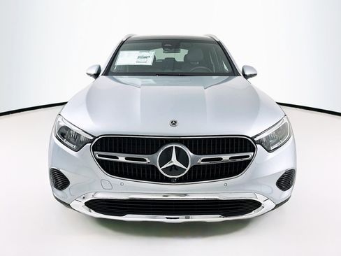 New 2026 Mercedes-Benz GLC 300 image 2