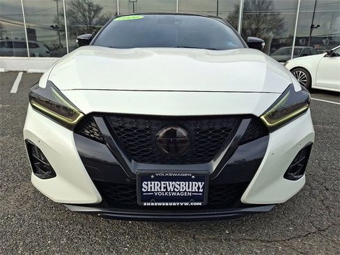 Used 2020 Nissan Maxima SR w/ Sport Mat Group image 2