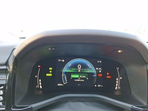 Used 2025 Toyota Camry LE image 20