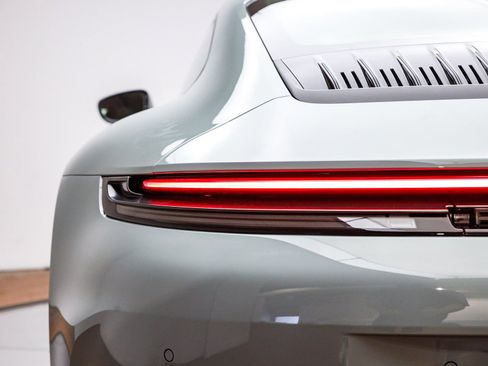 Used 2025 Porsche 911 Carrera 4 GTS image 8