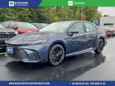 New 2026 Toyota Camry SE image 1