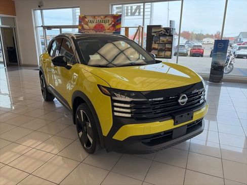 New 2026 Nissan Kicks SR w/ SR Premium Package image 7