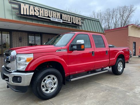 Used 2015 Ford F250 XLT w/ XLT Premium Package image 2