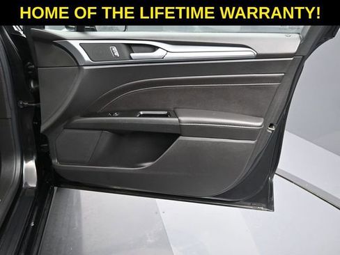 Used 2013 Ford Fusion Titanium image 43