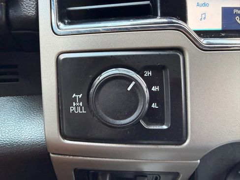 Used 2022 Ford F250 Lariat AWD/4WD image 24
