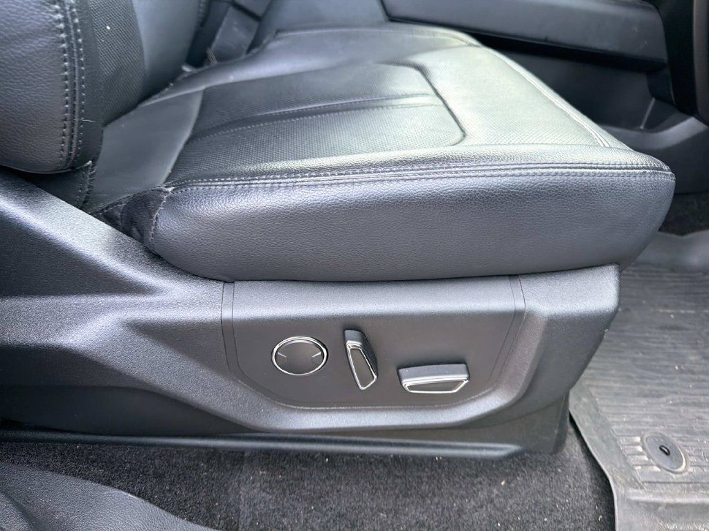 Used 2018 Ford Expedition Limited w/ Equipment Group 302A RWD image 12