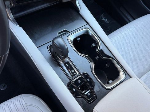 Certified 2024 Lexus RX 350 Premium w/ Accessory Package (Z1) image 22