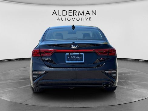 Used 2019 Kia Forte S w/ S Premium Package FWD image 4