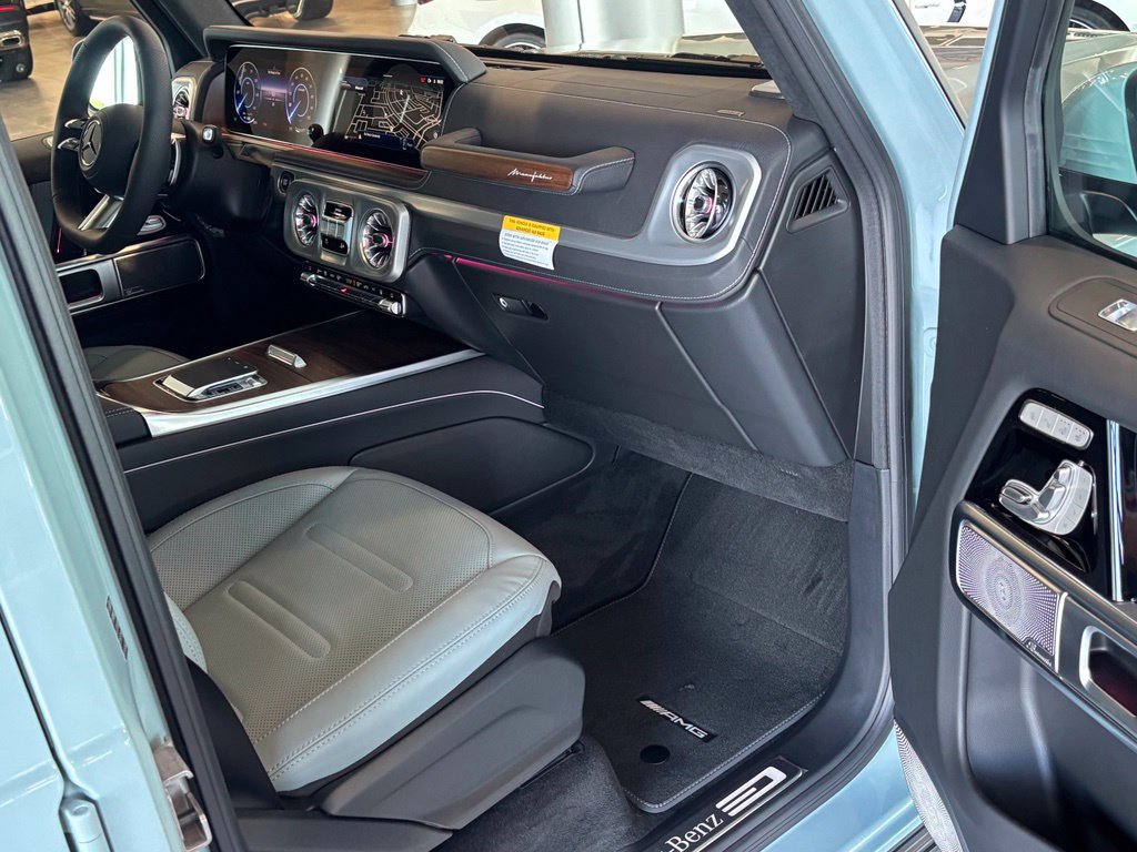 New 2027 Mercedes-Benz G 580 e image 39