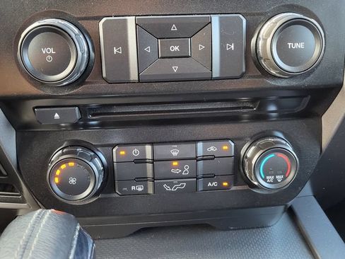 Used 2016 Ford F150 XLT w/ Equipment Group 301A Mid RWD image 35