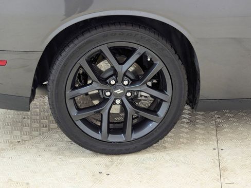 Used 2023 Dodge Challenger R/T w/ Plus Package image 12