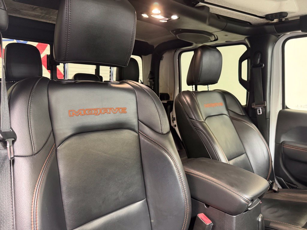 Used 2020 Jeep Gladiator Mojave AWD/4WD image 17