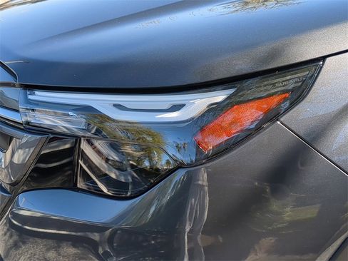 Certified 2025 Subaru Forester Premium image 7