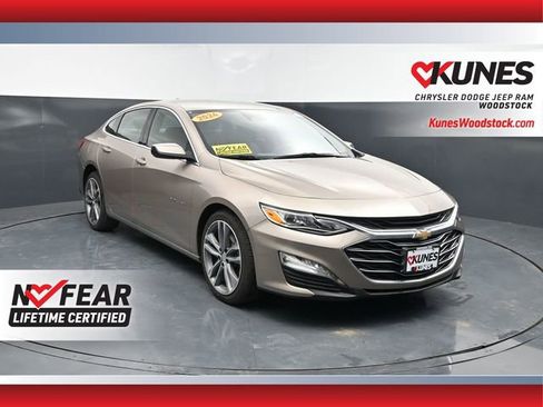 Used 2024 Chevrolet Malibu LT FWD image 1