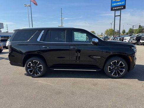New 2026 Chevrolet Tahoe Premier AWD/4WD image 2