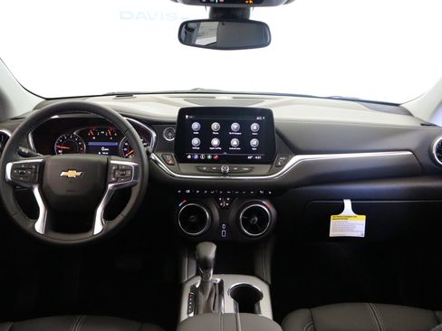 New 2026 Chevrolet Blazer LT w/ LPO, Black Grille Bar Package image 15