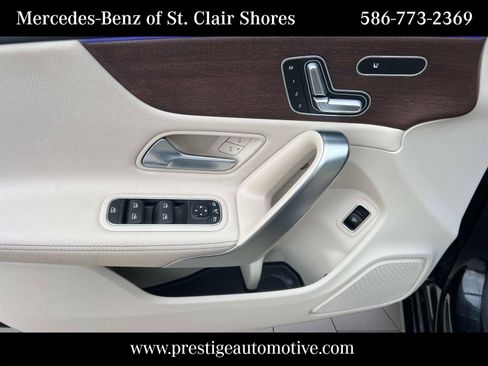 Used 2023 Mercedes-Benz CLA 250 4MATIC image 16