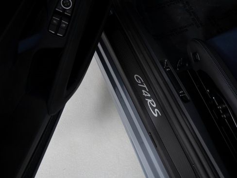 Certified 2024 Porsche 718 Cayman GT4 RS image 39