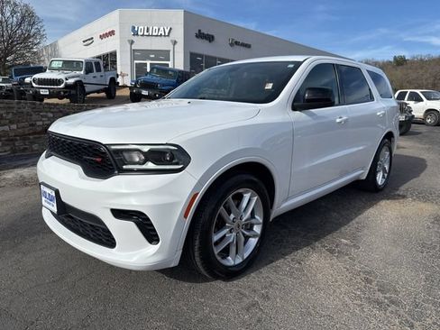 Used 2023 Dodge Durango GT RWD image 1
