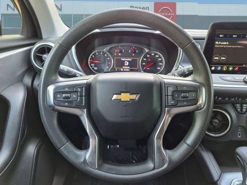 Used 2025 Chevrolet Blazer LT FWD image 15