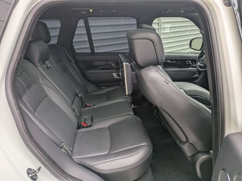 Used 2019 Land Rover Range Rover Supercharged image 35