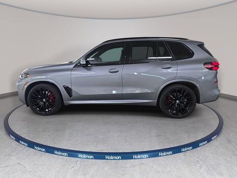 Used 2024 BMW X5 sDrive40i w/ M Sport Package RWD image 9