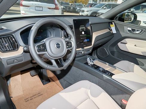 New 2026 Volvo XC60 B5 Plus w/ Protection Package Premier image 12