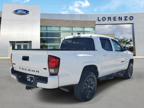 Used 2020 Toyota Tacoma SR image 5