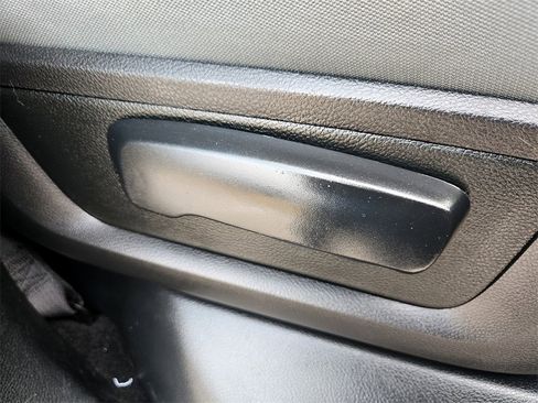 Used 2018 RAM 2500 Tradesman w/ Chrome Appearance Group image 28