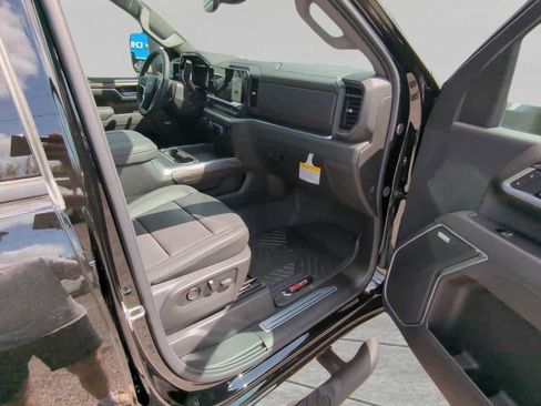 New 2026 Chevrolet Silverado 2500 LTZ w/ LTZ Plus Package image 9