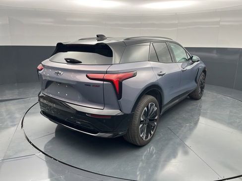 New 2026 Chevrolet Blazer EV RS w/ Super Cruise Package image 9