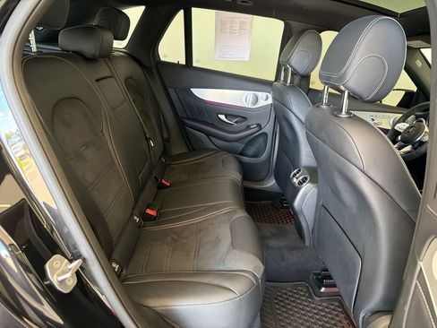 Used 2020 Mercedes-Benz GLC 63 AMG 4MATIC image 31