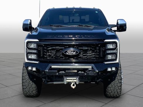 Used 2023 Ford F350 Lariat w/ Lariat Ultimate Package AWD/4WD image 4