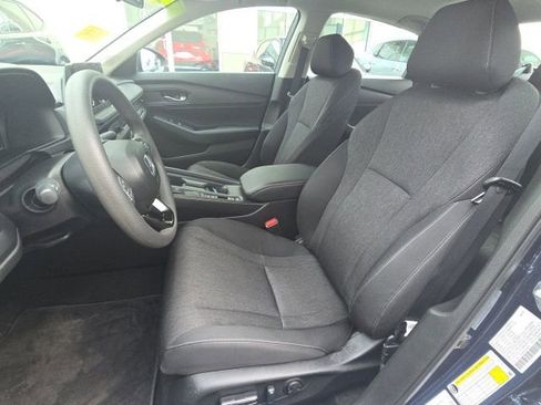Used 2025 Honda Accord SE image 9