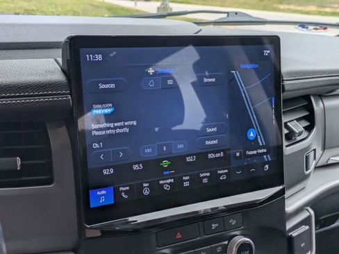 Used 2022 Ford Expedition XLT AWD/4WD image 17