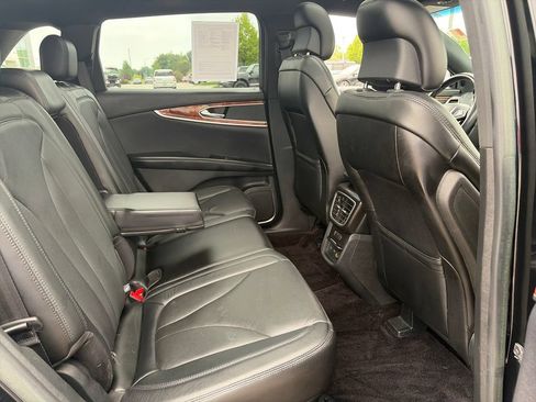 Used 2017 Lincoln MKX Reserve AWD/4WD image 30