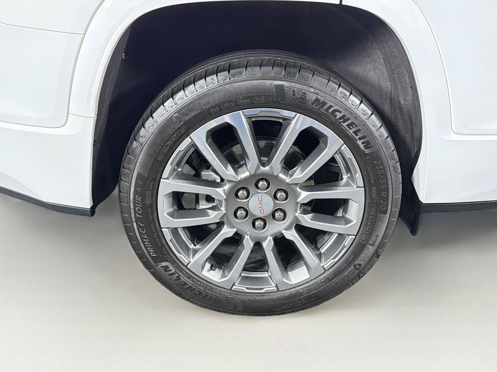 Used 2023 GMC Acadia Denali w/ Denali Technology Package AWD/4WD image 35
