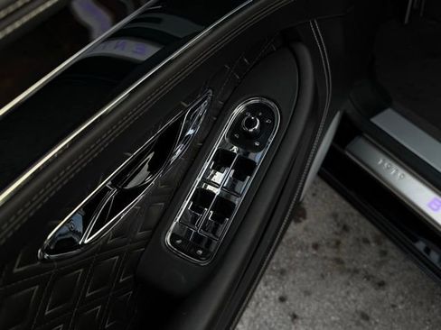 Used 2020 Bentley Continental GT image 19