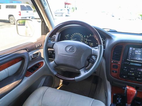 Used 2000 Lexus LX 470 4WD image 19