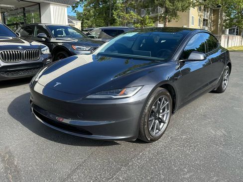 Used 2025 Tesla Model 3 Long Range AWD/4WD image 19