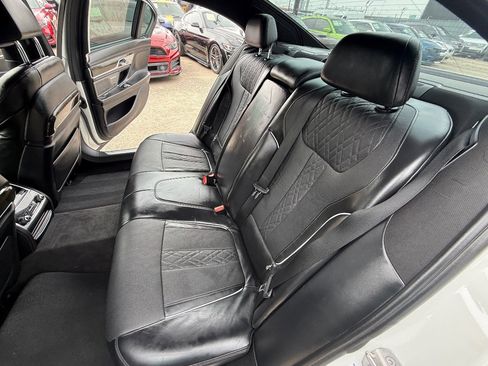 Used 2016 BMW 740i RWD image 19