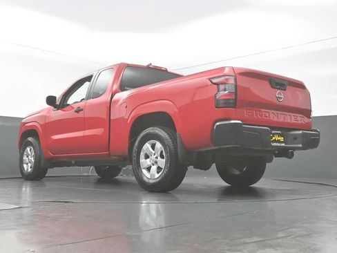 Used 2022 Nissan Frontier S w/ Technology Package AWD/4WD image 39