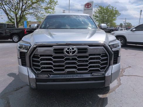 Used 2024 Toyota Tundra Platinum w/ TRD Off-Road Package image 8