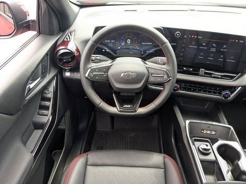 New 2026 Chevrolet Equinox RS FWD image 16