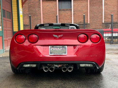 Used 2013 Chevrolet Corvette Grand Sport w/ 3LT Preferred Equipment Group image 11