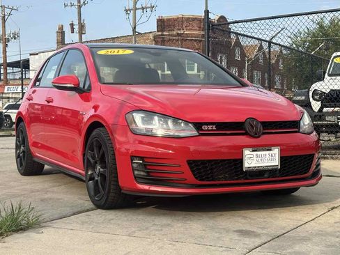 Used 2017 Volkswagen GTI Autobahn FWD image 3