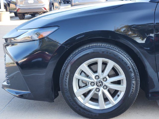 Certified 2025 Toyota Camry LE FWD image 7