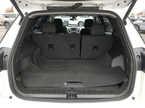 Used 2023 Chevrolet Equinox LT w/ Driver Convenience Package image 31