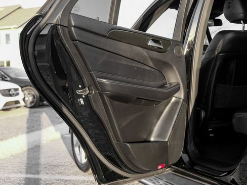 Used 2018 Mercedes-Benz GLE 350 image 53