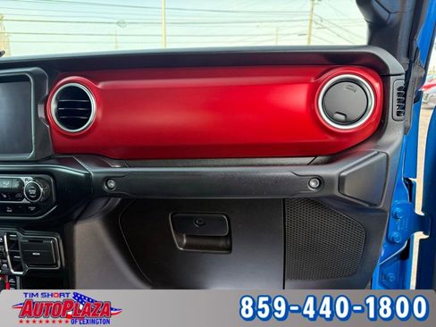 Used 2022 Jeep Gladiator Rubicon w/ LED Lighting Group AWD/4WD image 20